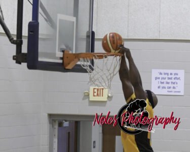 John-Thomas-SLAM-DUNK-THE-JUNK©nolesphotography-3102