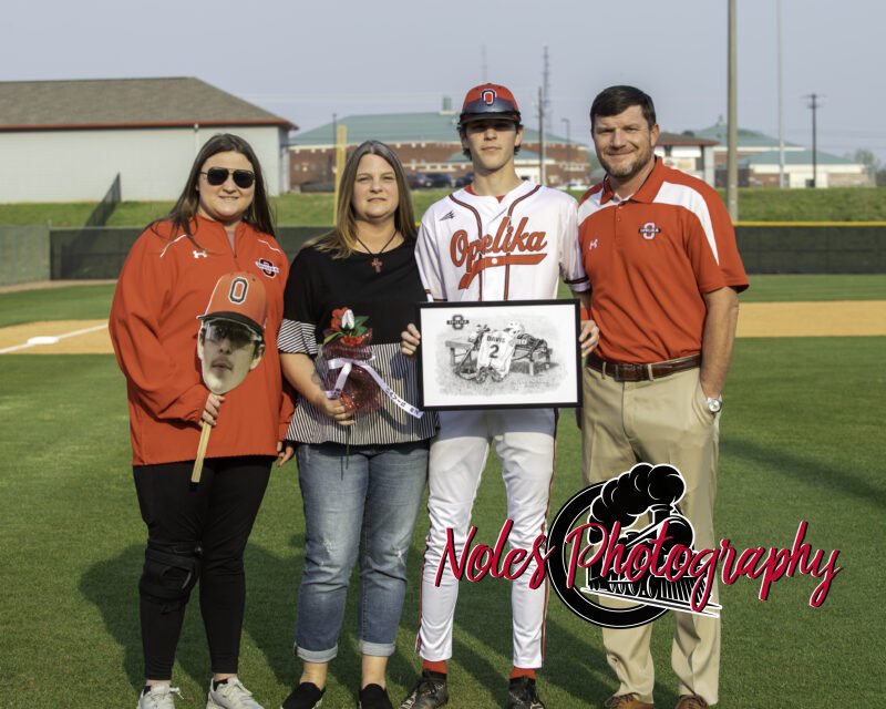 2022-Senior-Night-Baseball-4602