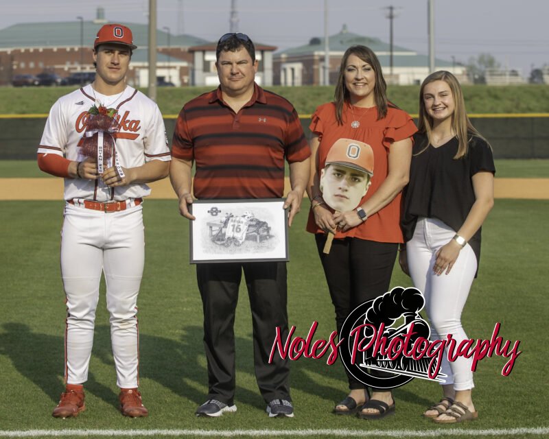2022-Senior-Night-Baseball-4687