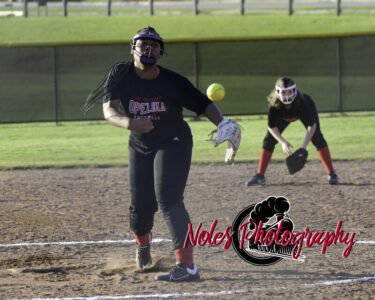 11-12-year-old-Softball-3158