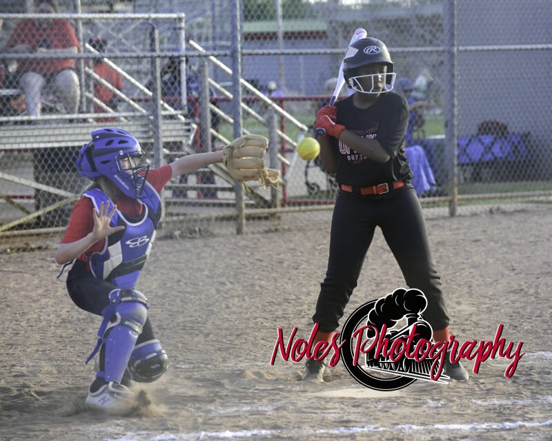 11-12-year-old-Softball-3413