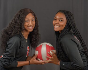 2022_OH_Volleyball_Team-NP1-2908