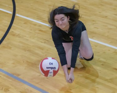 2022_OH_Volleyball_Team-NP1-3092