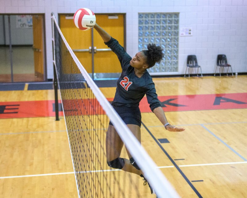 2022_OH_Volleyball_Team-NP1-3424