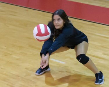 2022_OH_Volleyball_Team-NP1-3522