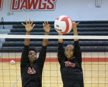 2022_OH_Volleyball_Team-NP1-3549