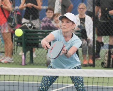 Paddles-at-the-Plex-Spring-6861