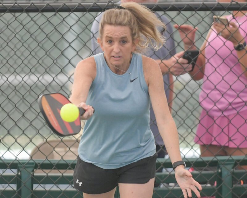 Paddles-at-the-Plex-Spring-6892