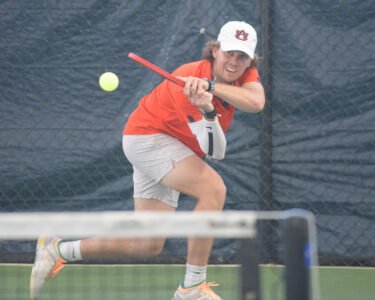 Paddles-at-the-Plex-Spring-7497