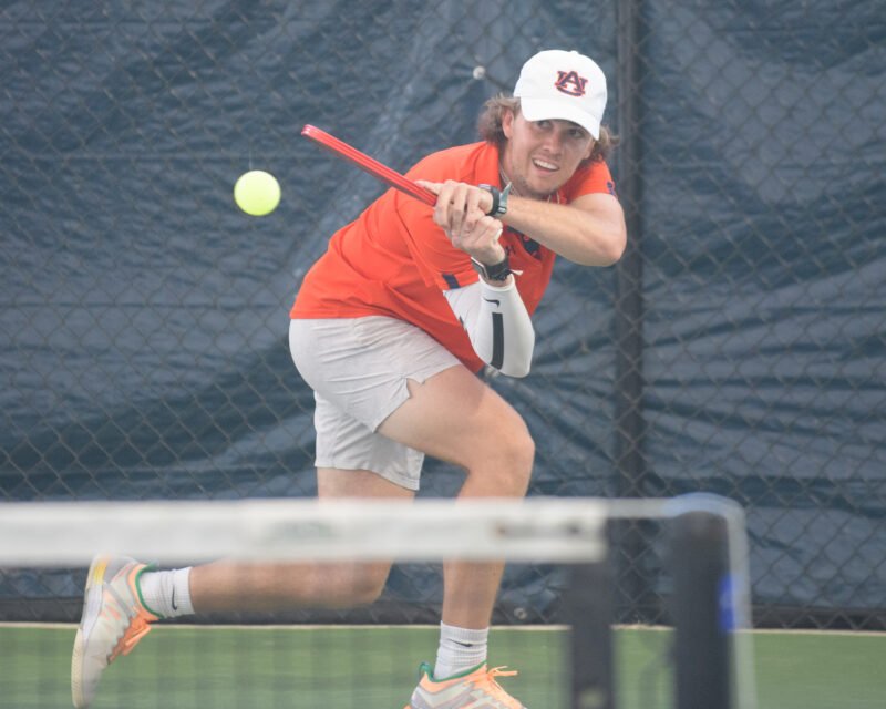Paddles-at-the-Plex-Spring-7497