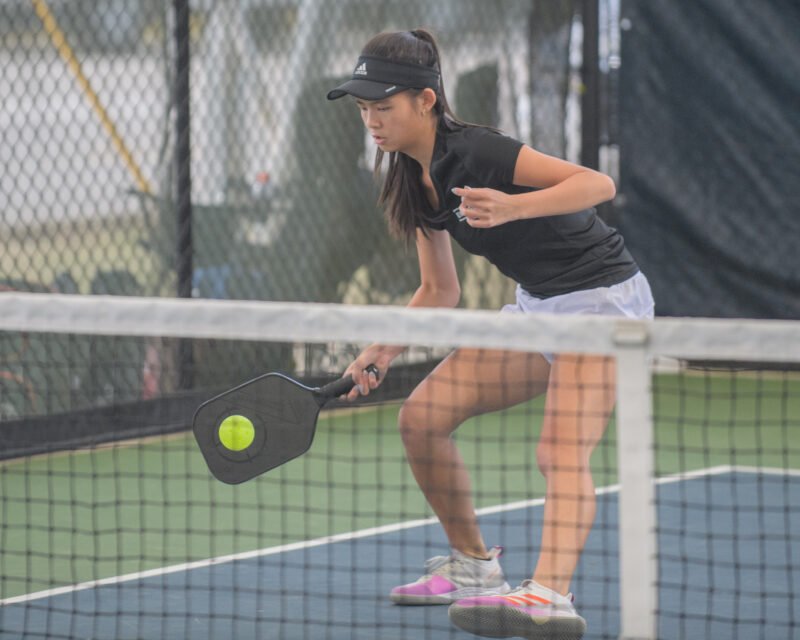 Paddles-at-the-Plex-Spring-Alia-Brown-7436