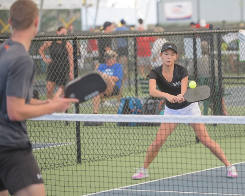 Paddles-at-the-Plex-Spring-Alia-Brown-7552