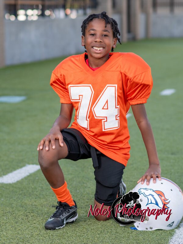 74-2023-Broncos-NP1_1627