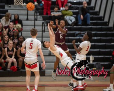 VB-Opelika-BenRussell-NP2_6068