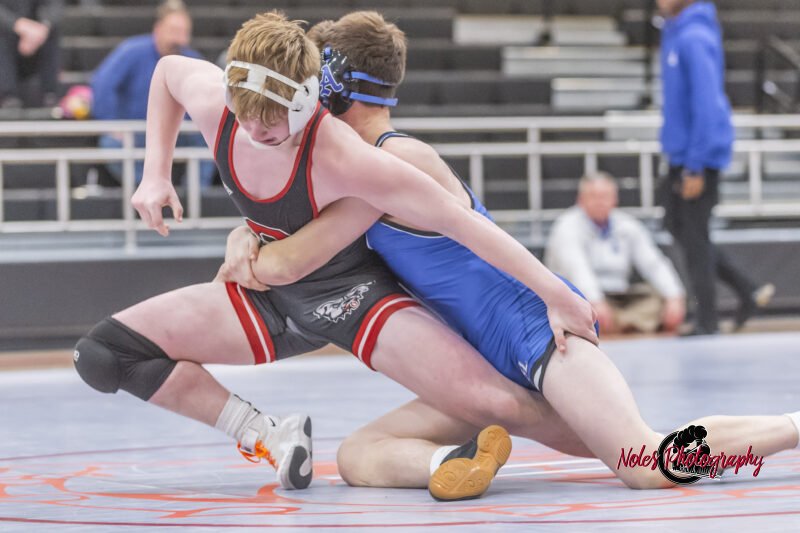 Aubur-OpelikaWrestling-RNDSC_8874