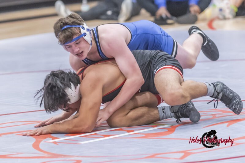 Aubur-OpelikaWrestling-RNDSC_8930