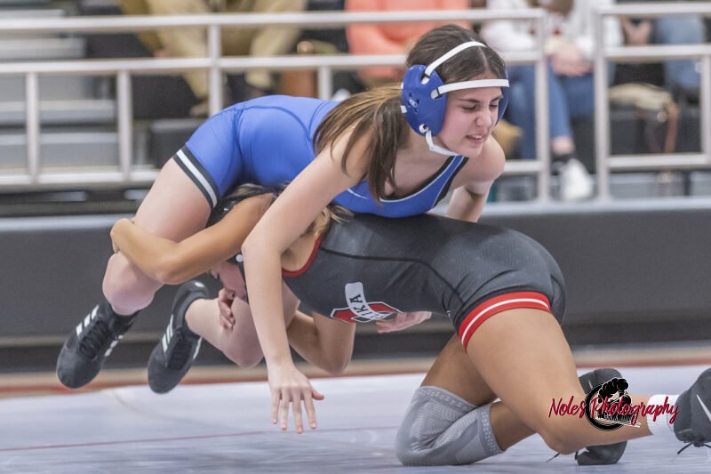 Aubur-OpelikaWrestling-RNDSC_9092