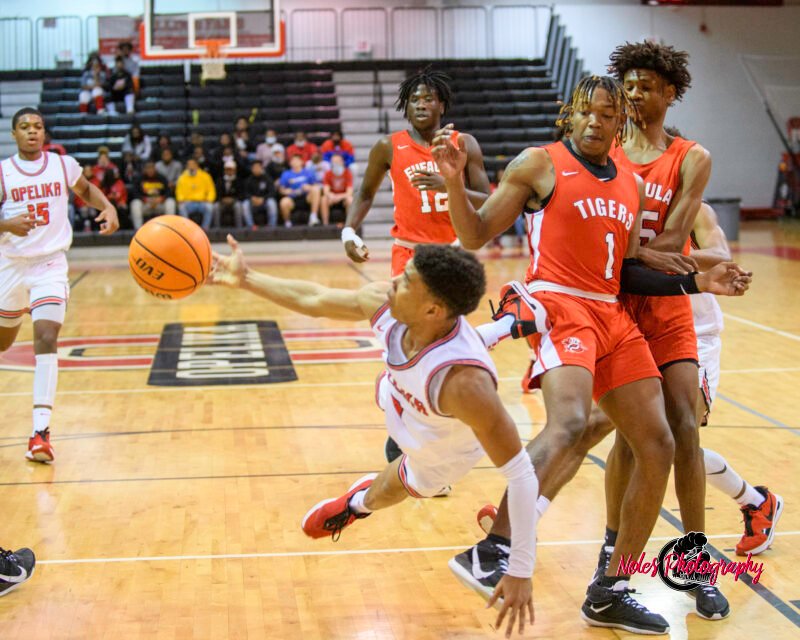 Opelika-Eufaula-Boys-66-68-3572
