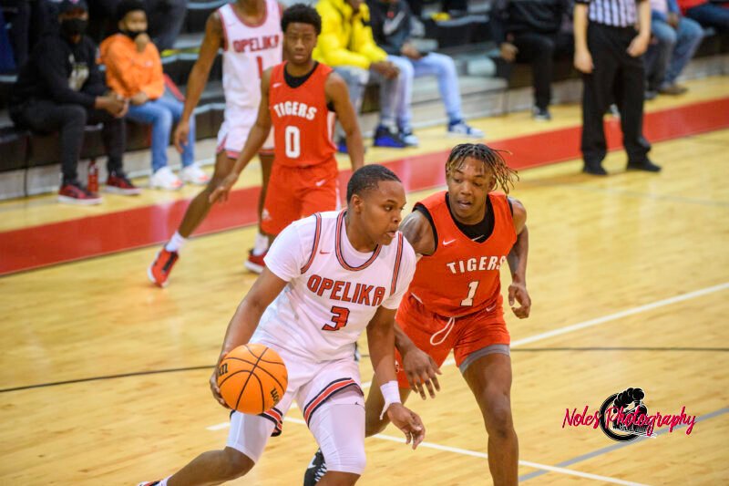 Opelika-Eufaula-Boys-66-68-3752