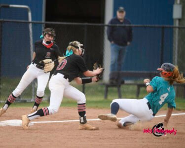 Lee-Scott-Springwood-Softball-8085