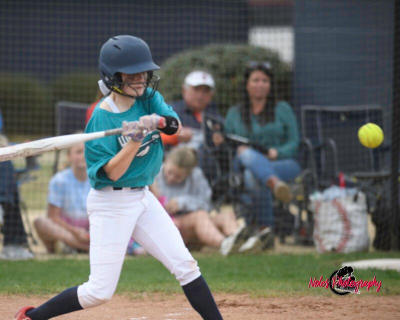 Lee-Scott-Springwood-Softball-8104